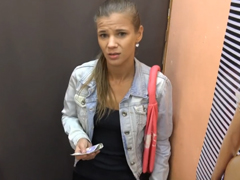 Česká zastavárna – potřebuje peníze