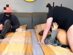 Chceš povýšení? Tak ukaž jak dominantně mrdáš svou ženu!