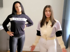 Šmírák ve fitku si vyhlídnul mladé holky na sex za peníze