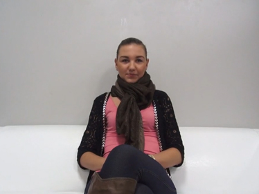 Czech casting – nezadaná jana 20 let to ráda do zadečku!