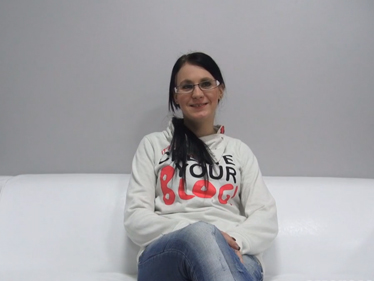 Czech casting – terezka koubíková podvede svého přítele