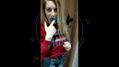 Běloruský pár si zapíchá na záchodě v restauraci (EleoMish)