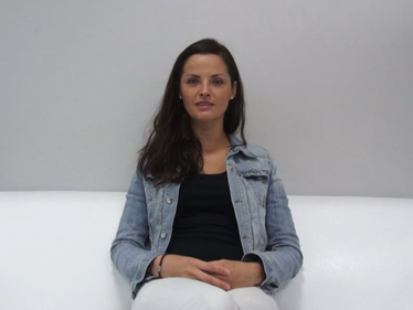 Lucie z Prahy 25 let v Czech Casting je pravá ďáblice